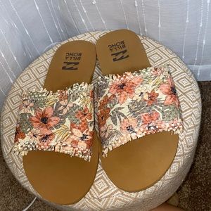 Billabong sandals